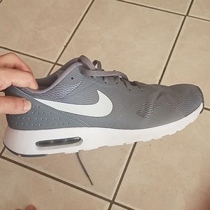 Airmax tavas
